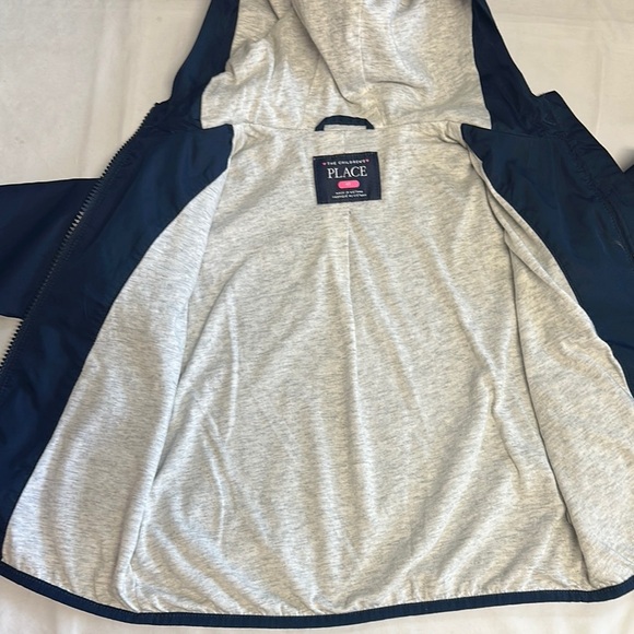 The Children's Place - LIKE NEW - Blue Hooded spring jacket with Zipper closure - Picture 4 of 4